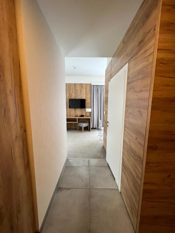 Aparthotel Apartamenty Czarna Gora 320 سيينا المظهر الخارجي الصورة