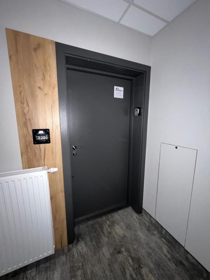 Aparthotel Apartamenty Czarna Gora 320 سيينا المظهر الخارجي الصورة