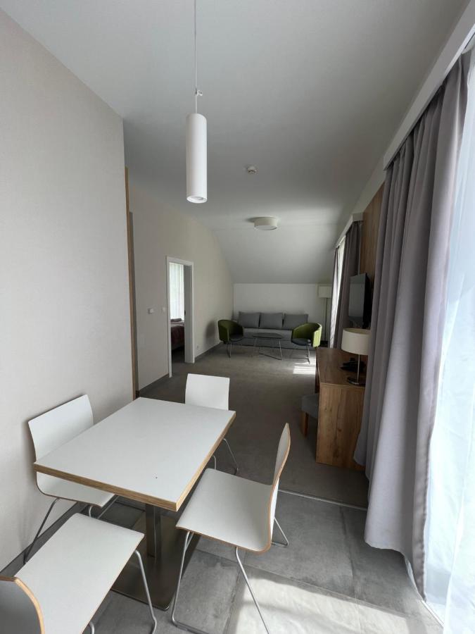 Aparthotel Apartamenty Czarna Gora 320 سيينا المظهر الخارجي الصورة