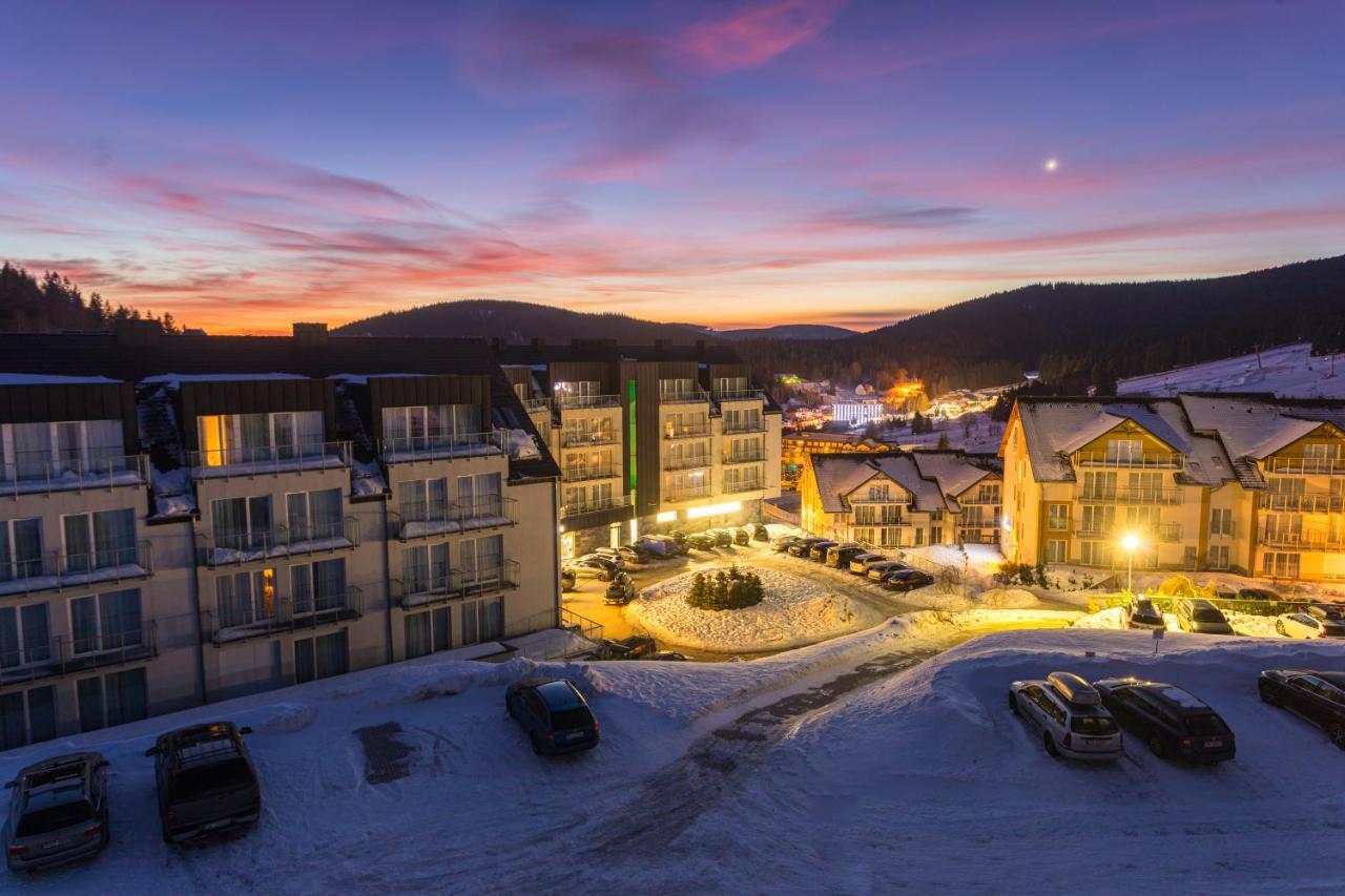 Aparthotel Apartamenty Czarna Gora 320 سيينا المظهر الخارجي الصورة