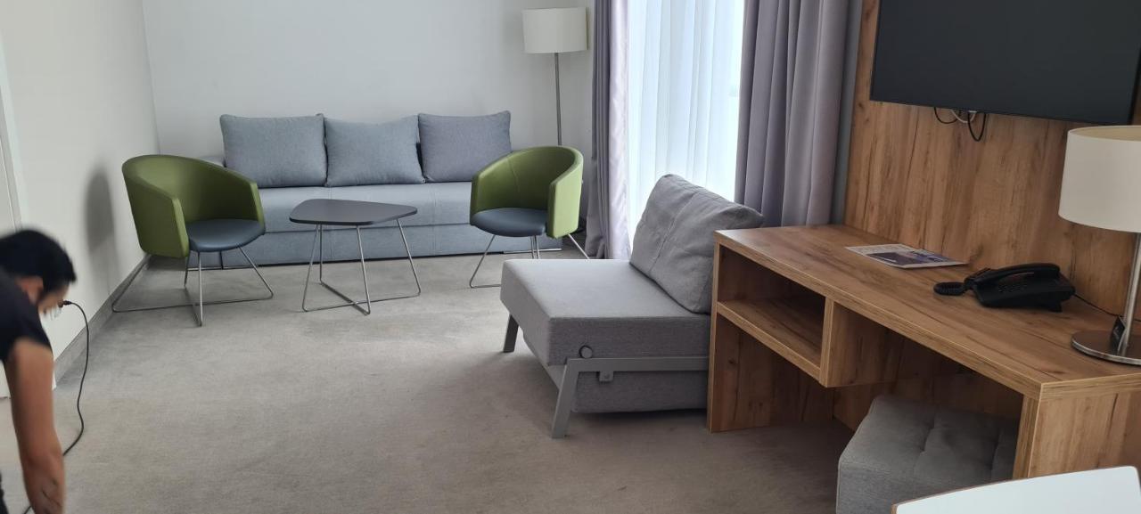 Aparthotel Apartamenty Czarna Gora 320 سيينا المظهر الخارجي الصورة